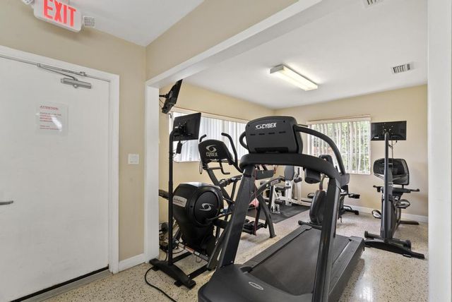 3210 SE 10th Street 4a, Pompano Beach, FL 33062