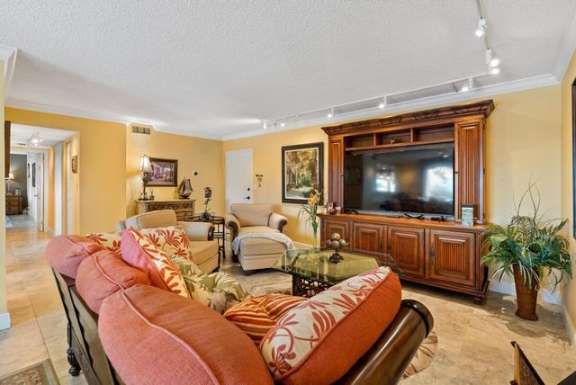 3210 SE 10th Street 4a, Pompano Beach, FL 33062