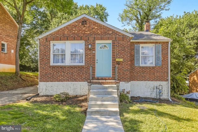 7 LODGE RD, Catonsville, MD 21228