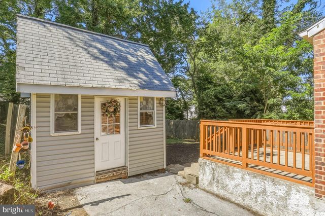 7 LODGE RD, Catonsville, MD 21228
