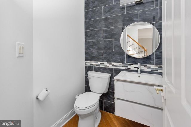 2 THORN LN, Chesterfield, NJ 08515