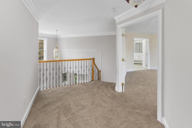 2 THORN LN, Chesterfield, NJ 08515