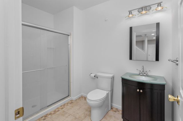 2 THORN LN, Chesterfield, NJ 08515