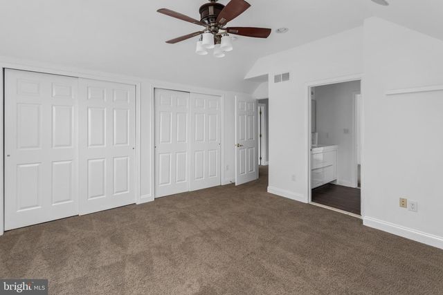 2 THORN LN, Chesterfield, NJ 08515