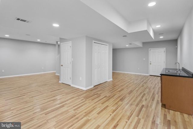 2 THORN LN, Chesterfield, NJ 08515