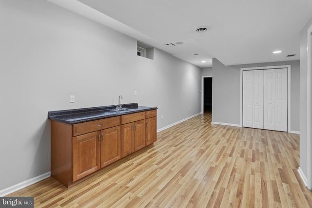 2 THORN LN, Chesterfield, NJ 08515