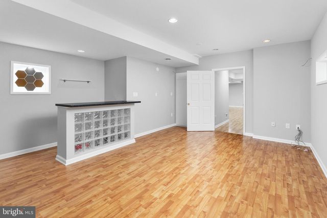 2 THORN LN, Chesterfield, NJ 08515