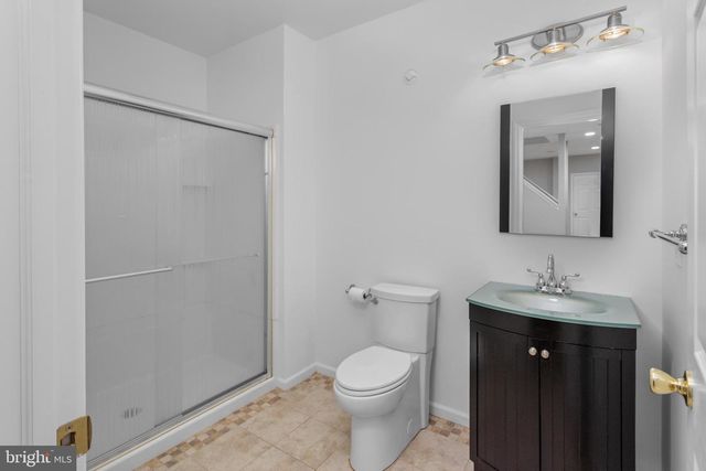 2 THORN LN, Chesterfield, NJ 08515