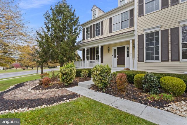 2 THORN LN, Chesterfield, NJ 08515