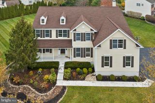 2 THORN LN, Chesterfield, NJ 08515