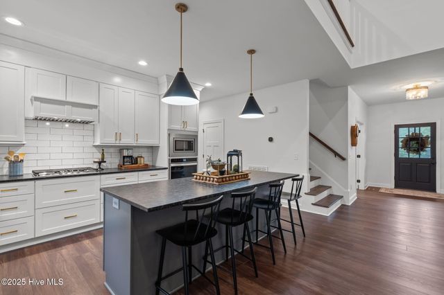210 Finch Gate Drive, Seven Lakes, NC 27376