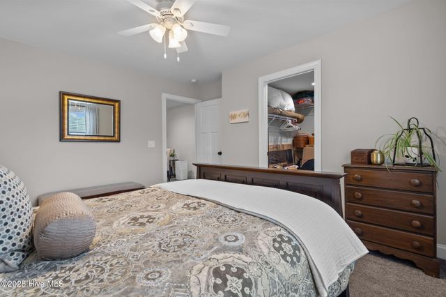 210 Finch Gate Drive, Seven Lakes, NC 27376