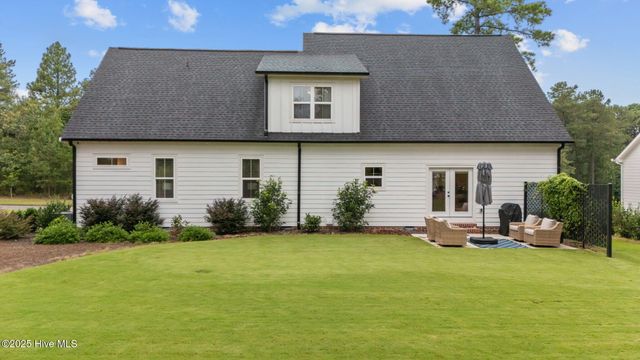 210 Finch Gate Drive, Seven Lakes, NC 27376