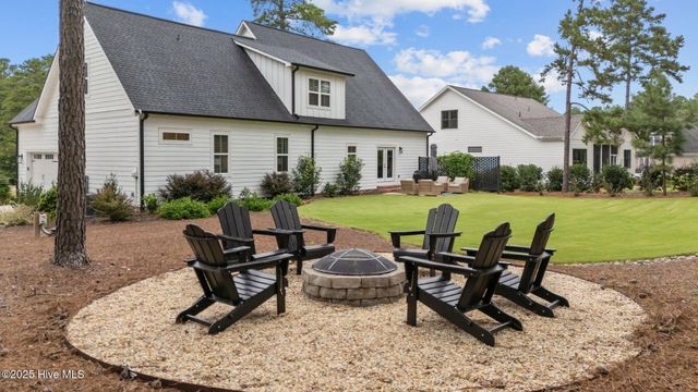 210 Finch Gate Drive, Seven Lakes, NC 27376