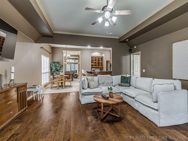 11813 S Tamarack Court, Jenks, OK 74037