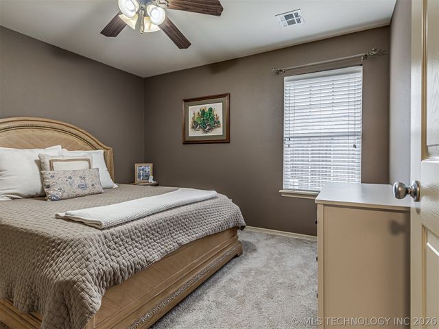 11813 S Tamarack Court, Jenks, OK 74037