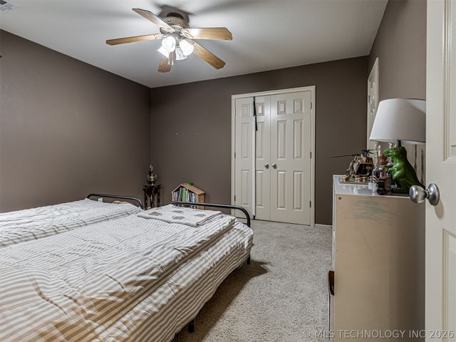 11813 S Tamarack Court, Jenks, OK 74037