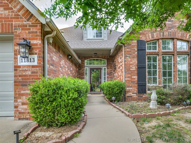 11813 S Tamarack Court, Jenks, OK 74037