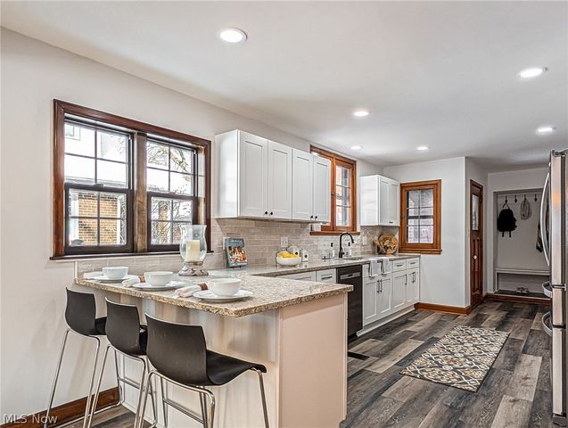 931 Amelia Avenue, Akron, OH 44302