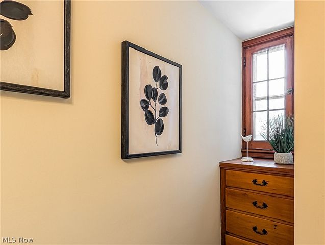 931 Amelia Avenue, Akron, OH 44302