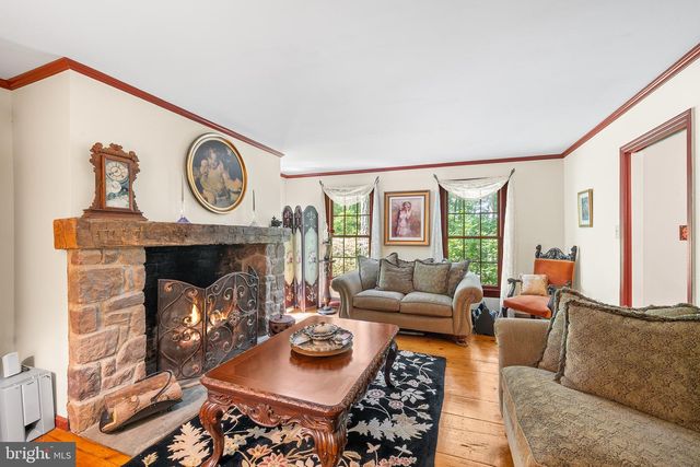 5839 PRIVATE RD, Doylestown, PA 18902