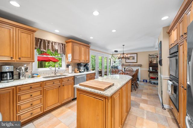 5839 PRIVATE RD, Doylestown, PA 18902
