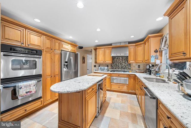 5839 PRIVATE RD, Doylestown, PA 18902