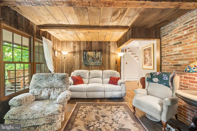 5839 PRIVATE RD, Doylestown, PA 18902