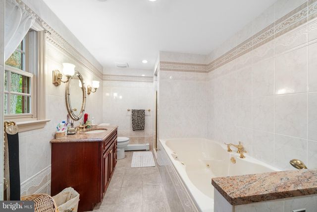 5839 PRIVATE RD, Doylestown, PA 18902