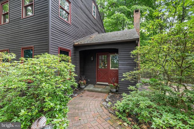 5839 PRIVATE RD, Doylestown, PA 18902