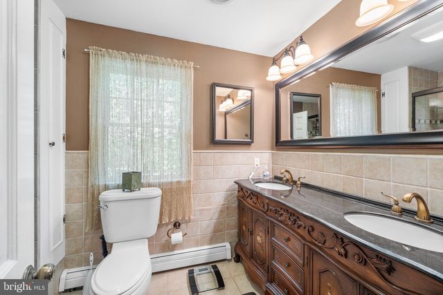 5839 PRIVATE RD, Doylestown, PA 18902