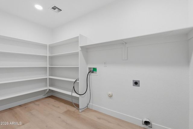 3034 W OBERLIN Way, Phoenix, AZ 85083