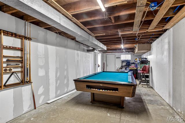 10 Glen Oaks Drive, Fenton, MO 63026