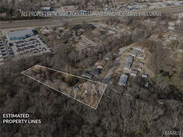 10 Glen Oaks Drive, Fenton, MO 63026