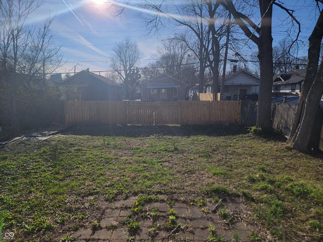 1032 Groff Avenue, Indianapolis, IN 46222