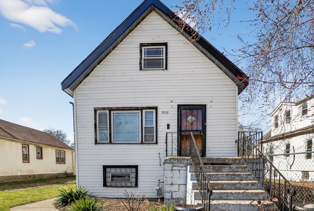 9952 S VINCENNES Avenue, Chicago, IL 60643