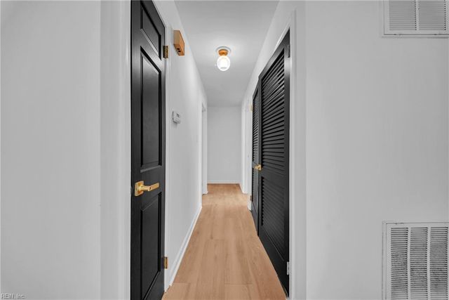 927 Moyer RD, Newport News, VA 23608
