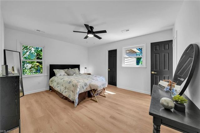 927 Moyer RD, Newport News, VA 23608