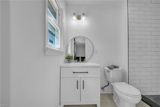 927 Moyer RD, Newport News, VA 23608
