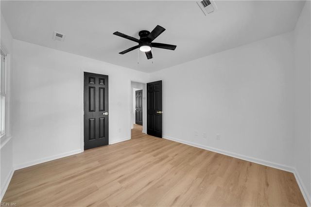 927 Moyer RD, Newport News, VA 23608