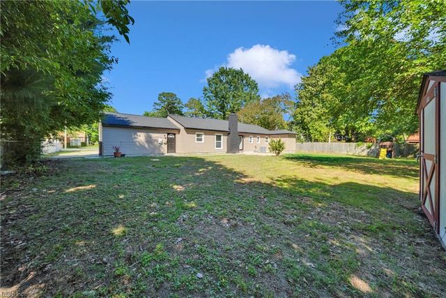 927 Moyer RD, Newport News, VA 23608