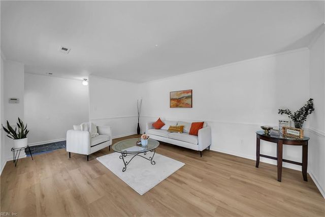 927 Moyer RD, Newport News, VA 23608