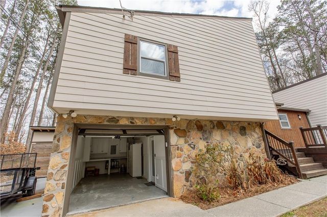 4735 N Springs NW Road, Kennesaw, GA 30144