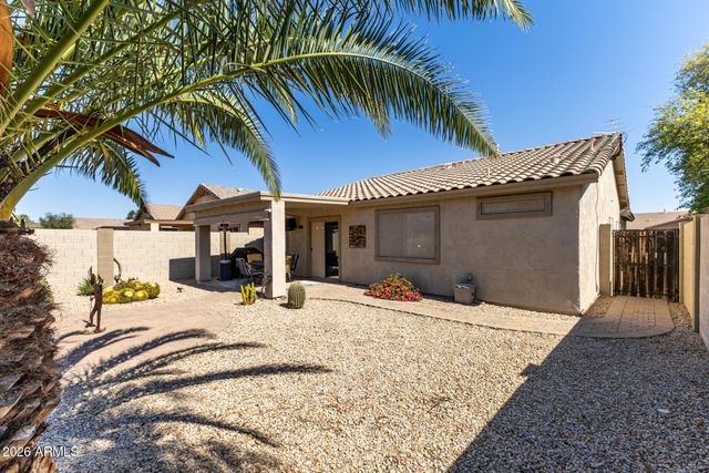 30402 N Sunray Drive, San Tan Valley, AZ 85143