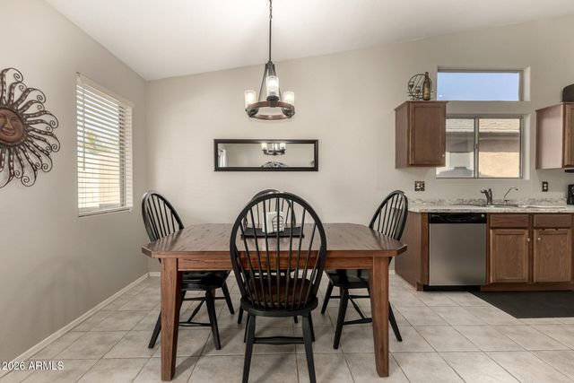 30402 N Sunray Drive, San Tan Valley, AZ 85143