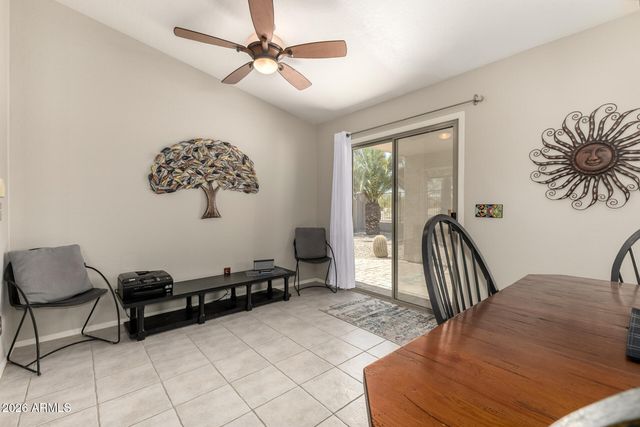 30402 N Sunray Drive, San Tan Valley, AZ 85143