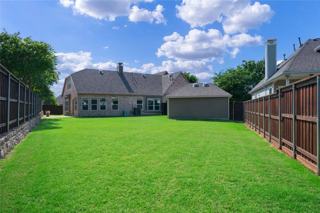 5012 Derbyshire Drive, Mckinney, TX 75070