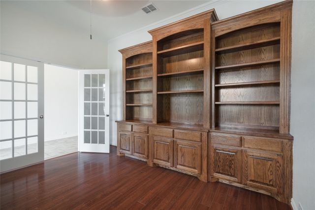 5012 Derbyshire Drive, Mckinney, TX 75070