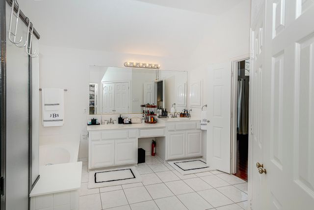 3090 Greenfield Drive, Richardson, TX 75082