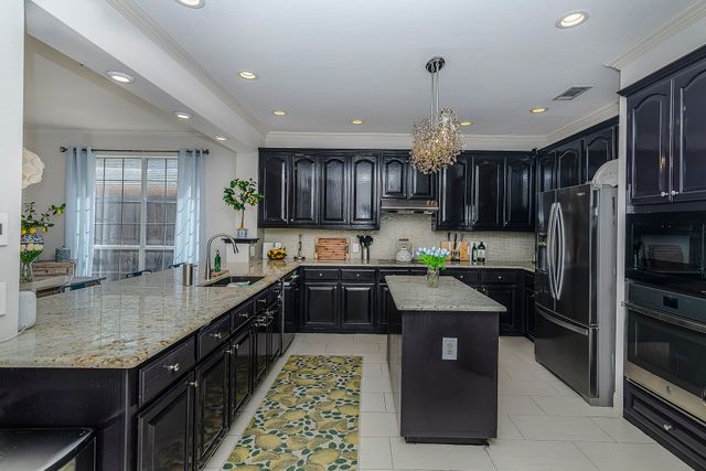 3090 Greenfield Drive, Richardson, TX 75082